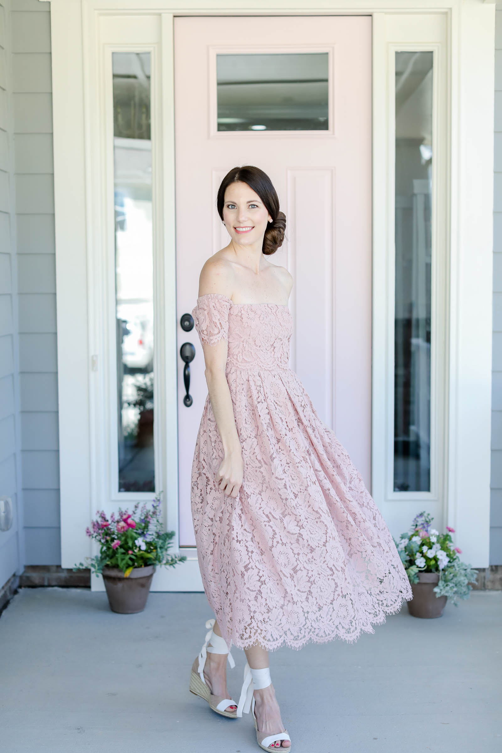 blush lace dress | elle bowes