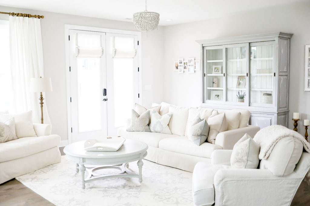 White Decorating | How to Keep The House Clean and White with Kids