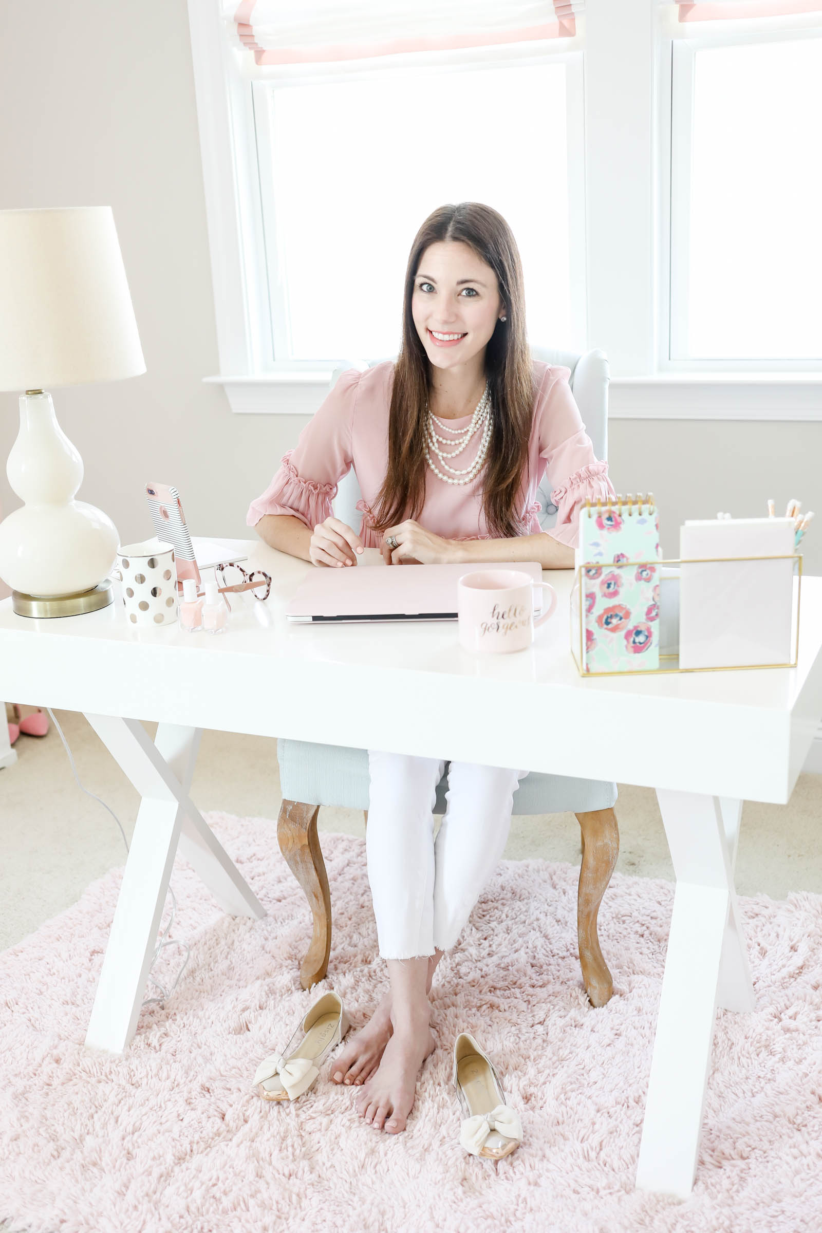 pearl layered necklace | pink nail polish | cute bow shoes | pineapple earrings | Summer accessories | pink and pearls | every day joie by elle bowes