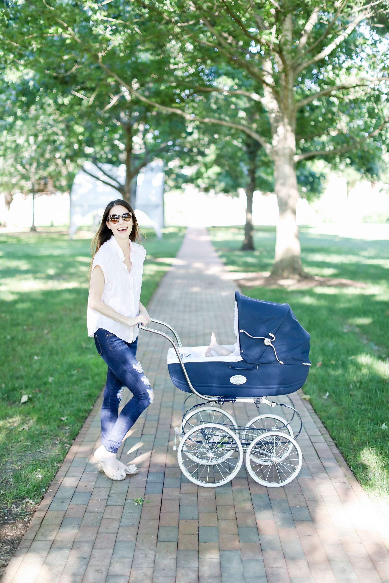 best stroller accessories | best baby stroller | must have baby accessories for on the go | every day joie by elle bowes